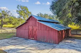 1900 Capri Rd, Valrico, FL 33594 - Photo 98