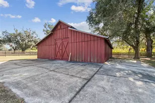 1900 Capri Rd, Valrico, FL 33594 - Photo 90