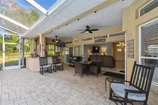 11179 Woodland Waters Blvd, Weeki Wachee, FL 34613 - Photo 46