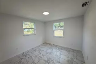 6427 A L Campbell Ln, Seffner, FL 33584 - Photo 12