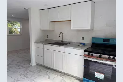 6427 A L Campbell Lane, Seffner, FL 33584 - Photo 8