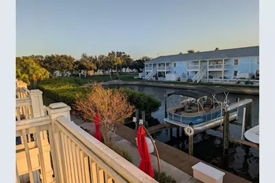 4957 Cobia Drive SE, Saint Petersburg, FL 33705 - Photo 10