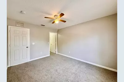 2420 E Ida Street, Tampa, FL 33610 - Photo 22