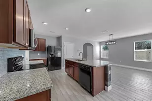 10237 Mangrove Well Rd, Sun City Center, FL 33573 - Photo 20