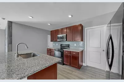 10237 Mangrove Well Road, Sun City Center, FL 33573 - Photo 10