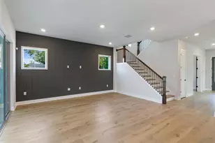 246 44th Ave N, Saint Petersburg, FL 33703 - Photo 12