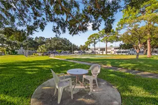 7770 Dr Martin Luther King Jr Street N, Saint Petersburg, FL 33702 - Photo 26