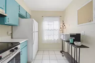 13717 Mission Oaks Blvd, Seminole, FL 33776 - Photo 12