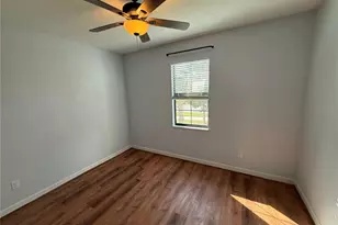 16852 Scuba Crest St, Wimauma, FL 33598 - Photo 8