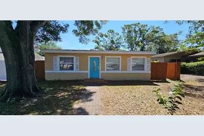 3125 19th Street N, Saint Petersburg, FL 33713 - Photo 1