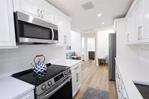 4501 70th St N, Saint Petersburg, FL 33709 - Photo 16