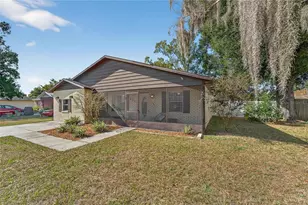 632 Swiss Dr, Lakeland, FL 33810 - Photo 2