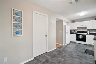 2243 Andover Cir, Palm Harbor, FL 34683 - Photo 16