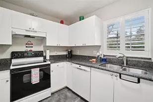 2243 Andover Cir, Palm Harbor, FL 34683 - Photo 14