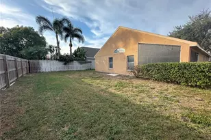 10336 Lightner Bridge Dr, Tampa, FL 33626 - Photo 22