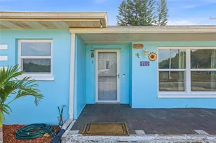 711 San Salvador Dr, Dunedin, FL 34698 - Photo 2