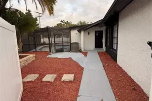 10507 Parkcrest Dr, Tampa, FL 33624 - Photo 46