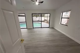 10507 Parkcrest Dr, Tampa, FL 33624 - Photo 20