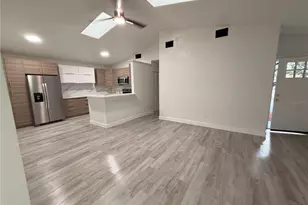 10507 Parkcrest Dr, Tampa, FL 33624 - Photo 34