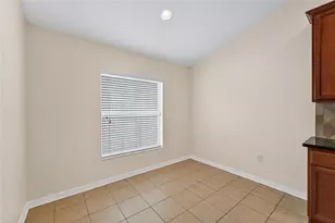 431 Westchester Hills Ln, Valrico, FL 33594 - Photo 10