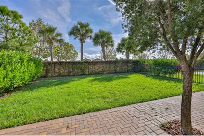 6207 Voyagers Place, Apollo Beach, FL 33572 - Photo 32