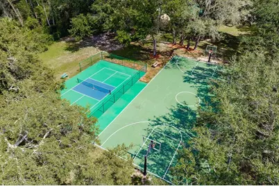 5920 Bramble Bush Court, Zephyrhills, FL 33541 - Photo 46
