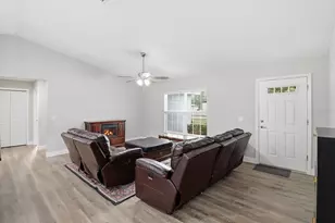 5932 N Flagstaff Ave, Beverly Hills, FL 34465 - Photo 6