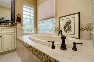 17521 Edinburgh Dr, Tampa, FL 33647 - Photo 24