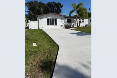 4119 Harrisburg Street NE, Saint Petersburg, FL 33703 - Photo 1