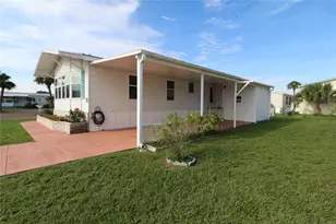 112 St Pierres Way, Apollo Beach, FL 33572 - Photo 2