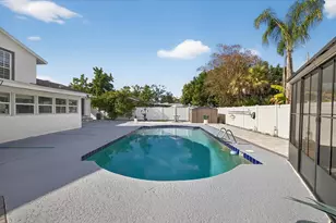 7613 Rustic Dr, Tampa, FL 33634 - Photo 22