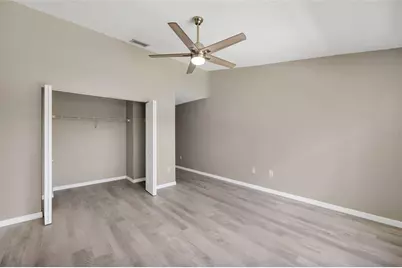 632 Kensington Lake Cir, Brandon, FL 33511 - Photo 28