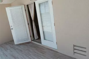 200 Brightwater Dr, Clearwater Beach, FL 33767 - Photo 8