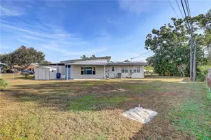 1000 61st Ave N, Saint Petersburg, FL 33703 - Photo 8