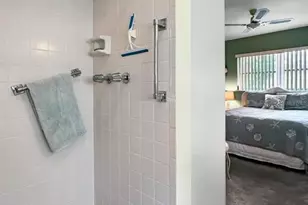 1055 Loch Haven Dr S, Dunedin, FL 34698 - Photo 20