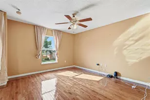 350 Corsica Ct, Kissimmee, FL 34758 - Photo 32