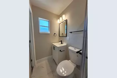 1818 Shore Acres Boulevard NE, Saint Petersburg, FL 33703 - Photo 18