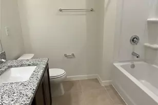 10355 Honeysuckle Vine Cir, Riverview, FL 33578 - Photo 16