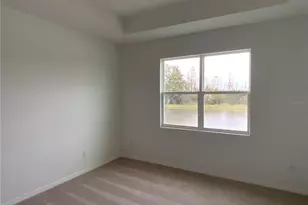 10355 Honeysuckle Vine Cir, Riverview, FL 33578 - Photo 10