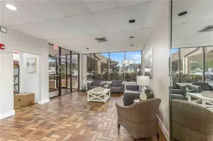 255 Dolphin Point, Clearwater Beach, FL 33767 - Photo 36