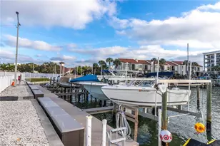255 Dolphin Point, Clearwater Beach, FL 33767 - Photo 44