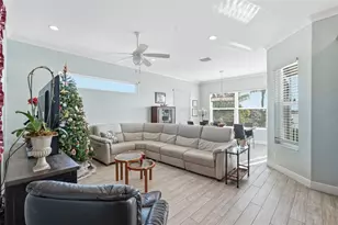 401 Harbor Dr, Belleair Beach, FL 33786 - Photo 24