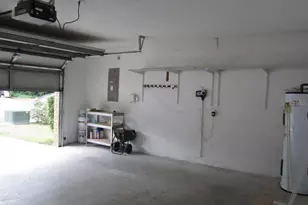 8503 Manassas Rd, Tampa, FL 33635 - Photo 14