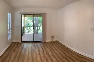 8625 Mallard Reserve Dr, Tampa, FL 33614 - Photo 6