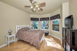 9865 Sago Point Dr, Seminole, FL 33777 - Photo 18