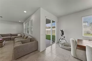 9506 Crescent Ray Dr, Wesley Chapel, FL 33545 - Photo 20