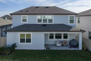 9506 Crescent Ray Dr, Wesley Chapel, FL 33545 - Photo 32