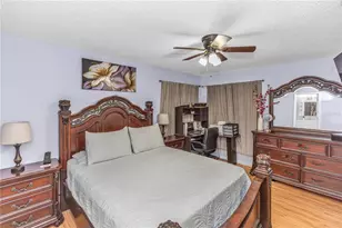 1642 Horseshoe Terrace, Deltona, FL 32738 - Photo 4
