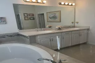 10429 MacFarlane Pl, Palmetto, FL 34221 - Photo 12