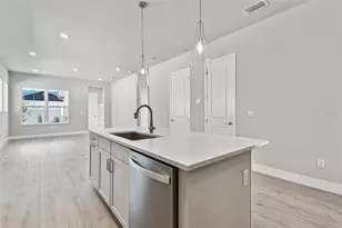 7312 Donnybrook Ln, Sarasota, FL 34240 - Photo 8